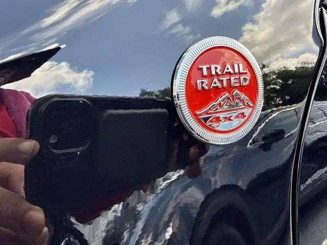 2023 Jeep Renegade Trailhawk 4x4
