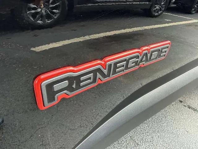 2023 Jeep Renegade Trailhawk 4x4