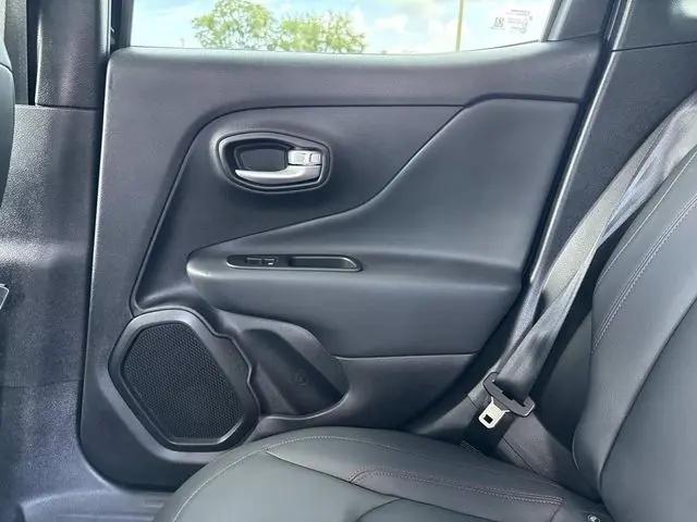 2023 Jeep Renegade Trailhawk 4x4