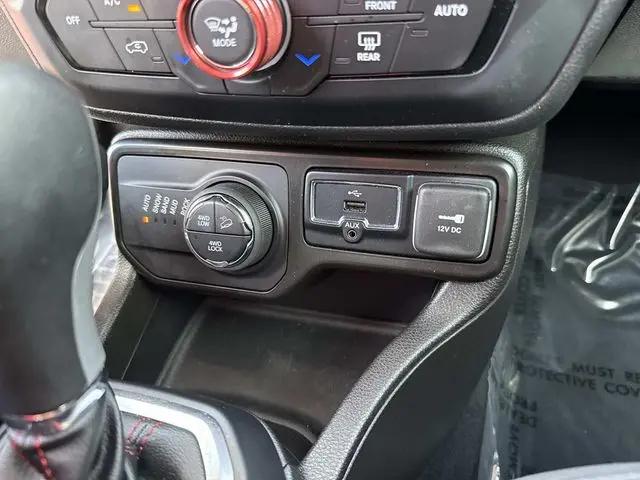 2023 Jeep Renegade Trailhawk 4x4