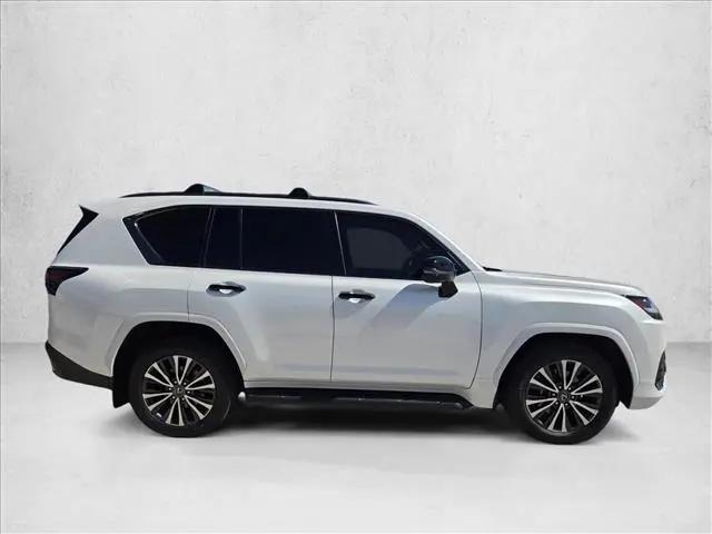 2023 Lexus LX Premium