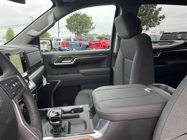 2026 Chevrolet Silverado 1500 4WD Crew Cab Short Bed RST