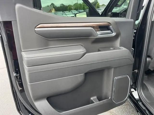2026 Chevrolet Silverado 1500 4WD Crew Cab Short Bed RST