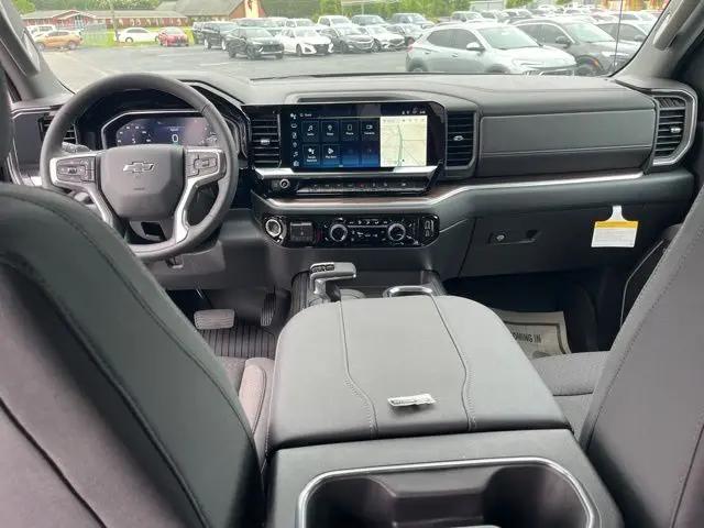2026 Chevrolet Silverado 1500 4WD Crew Cab Short Bed RST
