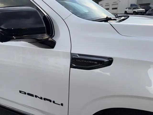 2026 GMC Yukon 4WD Denali Ultimate