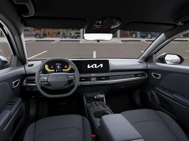 2026 Kia K4 LX