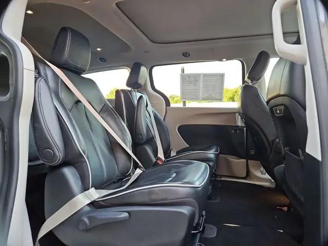 2022 Chrysler Pacifica Hybrid Limited