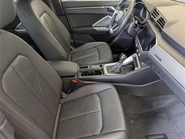 2020 Audi Q3 Premium Plus 45 TFSI S line quattro Tiptronic