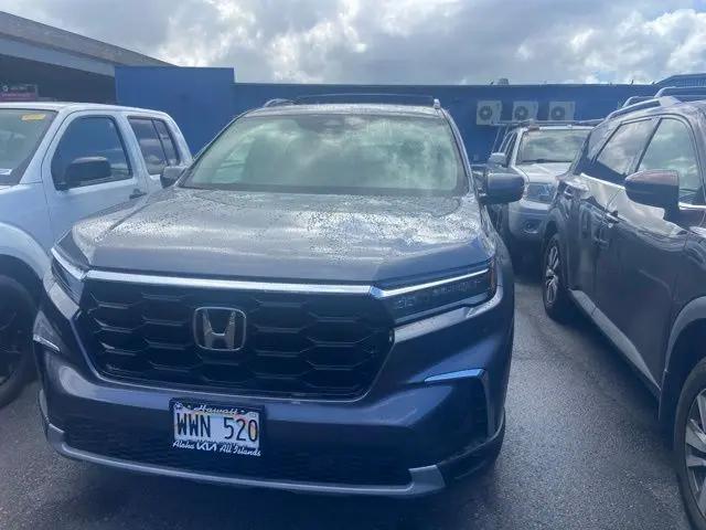 2023 Honda Pilot 2WD Touring for sale in Honolulu, HI