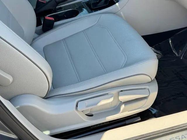 2017 Volkswagen Passat 1.8T SE