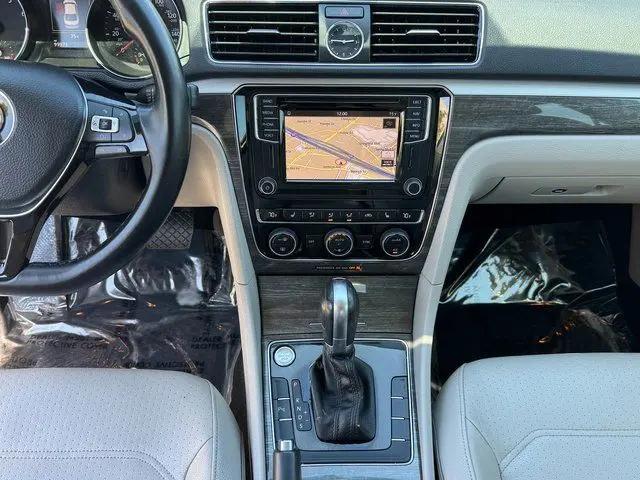 2017 Volkswagen Passat 1.8T SE