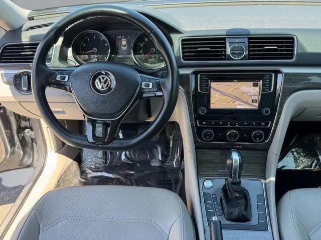 2017 Volkswagen Passat 1.8T SE