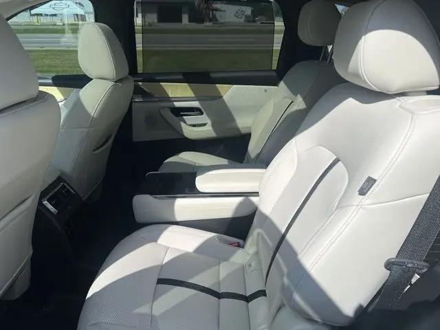 2024 Mazda X-90 3.3 Turbo S Premium Plus