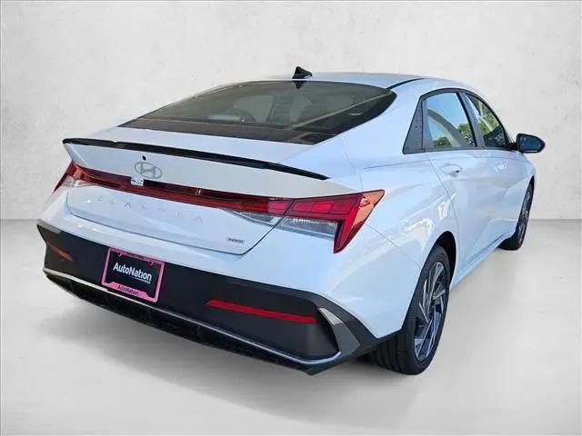 2025 Hyundai Elantra Hybrid SEL Sport