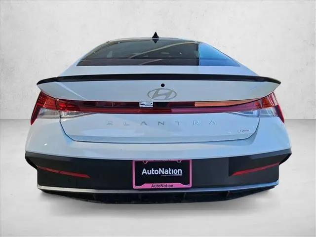 2025 Hyundai Elantra Hybrid SEL Sport