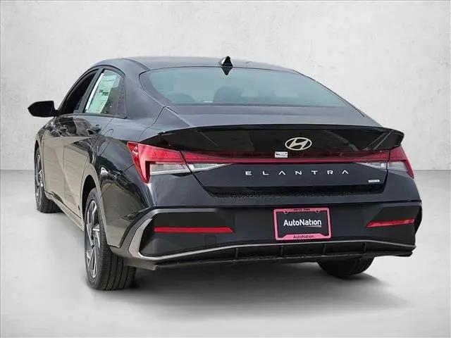 2025 Hyundai Elantra Hybrid SEL Sport
