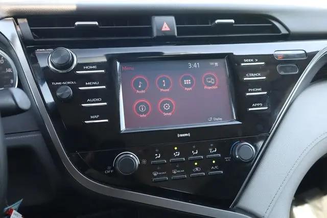 2020 Toyota Camry LE