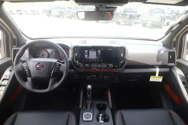 2026 Nissan Frontier Crew Cab PRO-4X 4x4