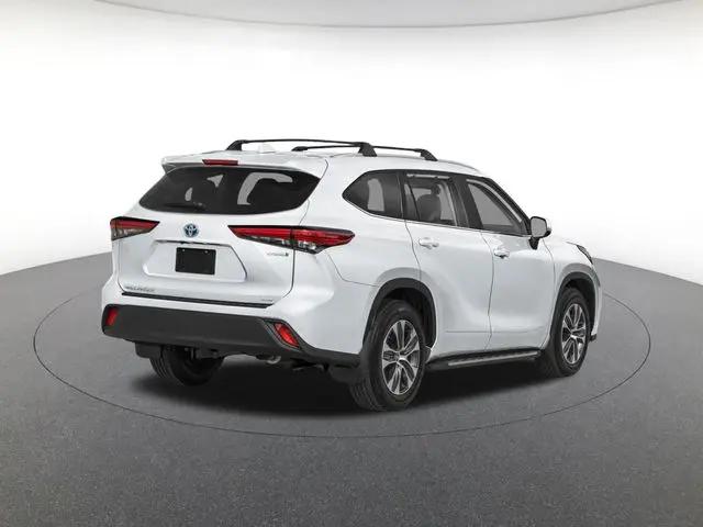 2026 Toyota Highlander Hybrid XLE