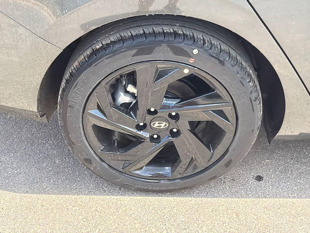Photo 18