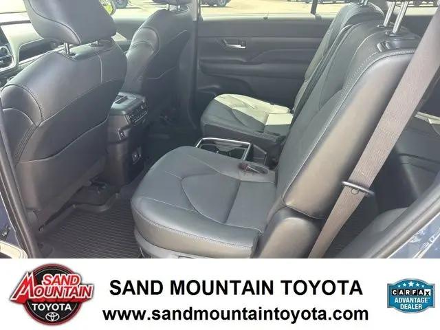 2024 Toyota Grand Highlander Platinum