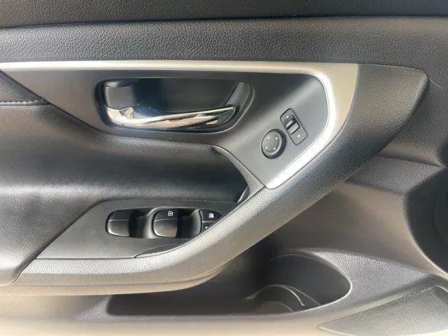 2017 Nissan Altima 2.5 SR