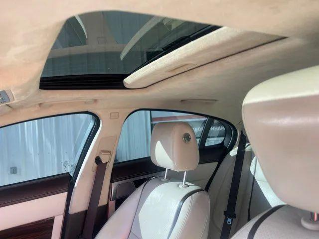 2015 Jaguar XF 3.0 Sport
