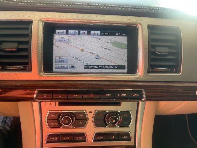 2015 Jaguar XF 3.0 Sport
