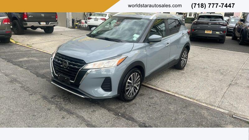 2021 Nissan Kicks SV Xtronic CVT