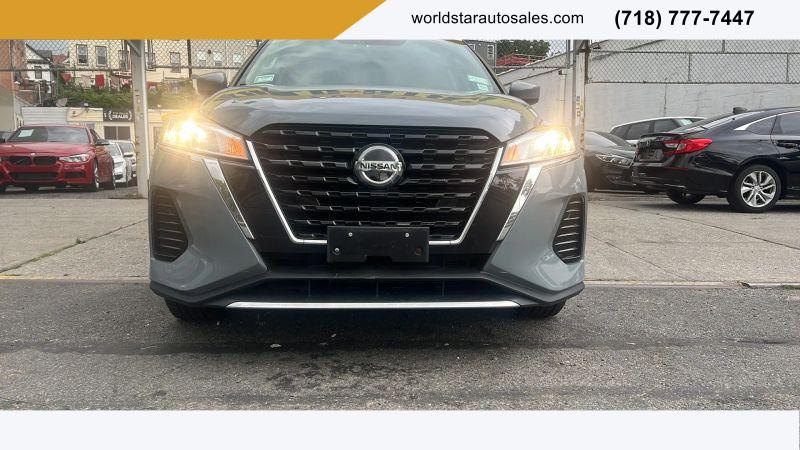 2021 Nissan Kicks SV Xtronic CVT