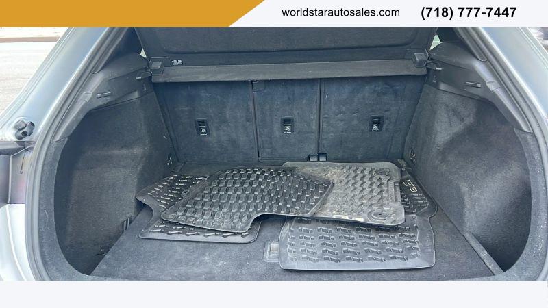 2022 Audi Q3 Premium Plus 40 TFSI quattro Tiptronic