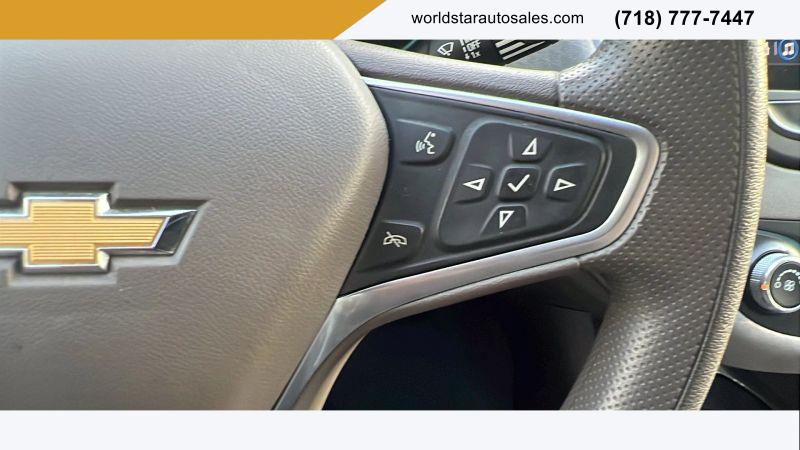 2022 Chevrolet Malibu FWD 1FL