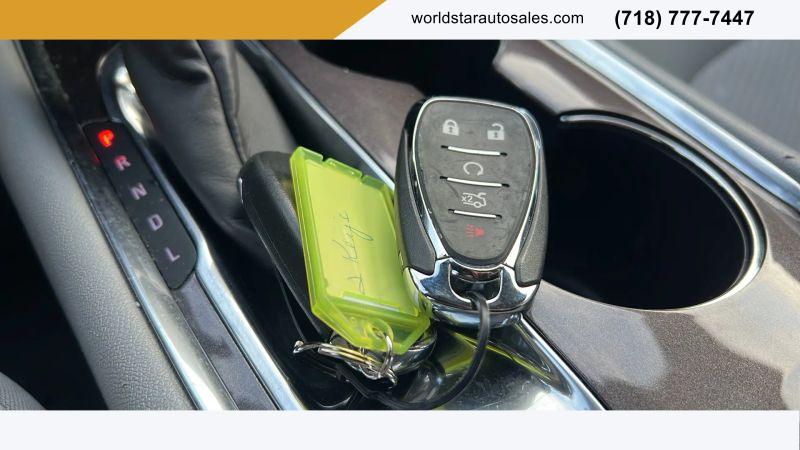 2022 Chevrolet Malibu FWD 1FL