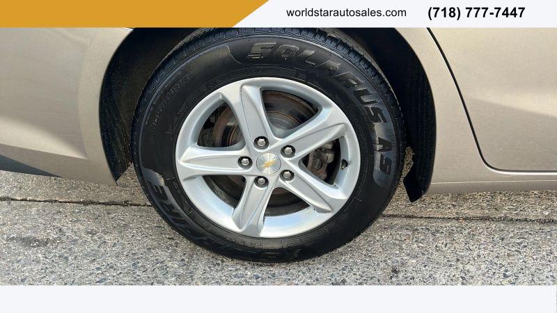 2022 Chevrolet Malibu FWD 1FL