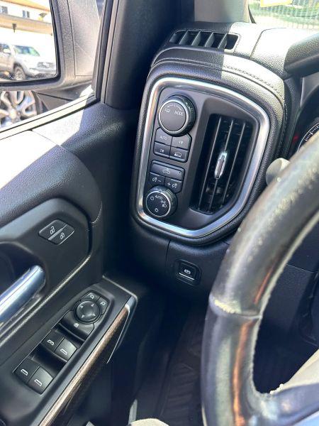2020 Chevrolet Silverado 1500 4WD Crew Cab Short Bed LT