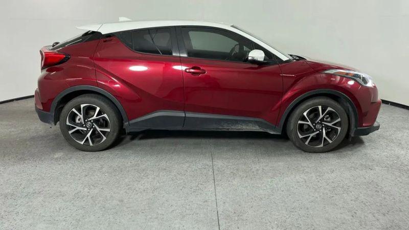 2018 Toyota C-HR XLE Premium