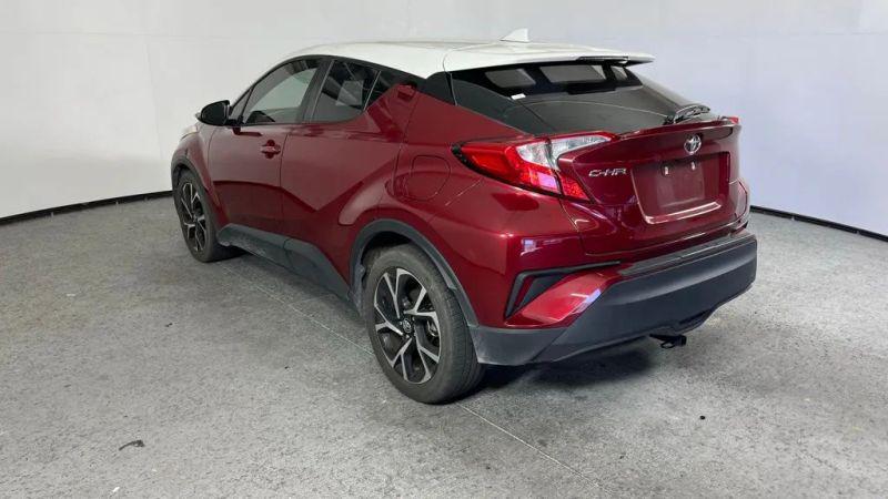2018 Toyota C-HR XLE Premium