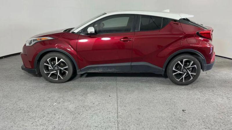 2018 Toyota C-HR XLE Premium