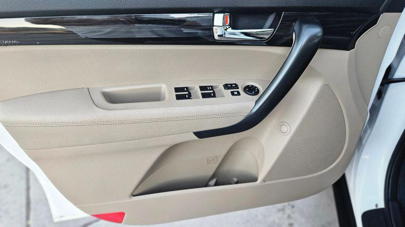 2013 Kia Sorento LX