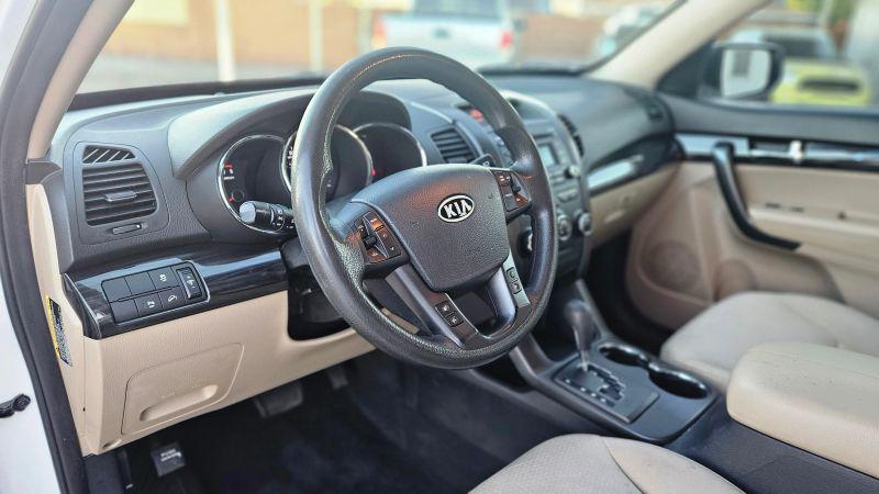 2013 Kia Sorento LX