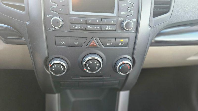 2013 Kia Sorento LX