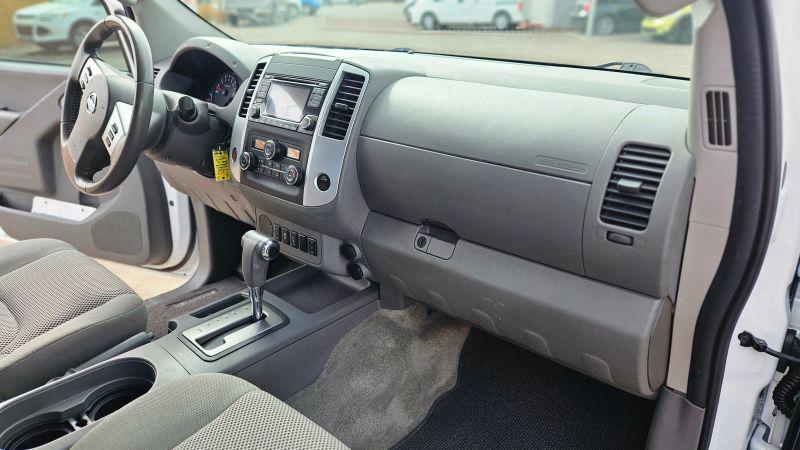 2016 Nissan Frontier SV