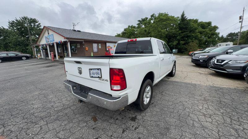 2017 Ram 1500 SLT Crew Cab 4x4 5'7" Box