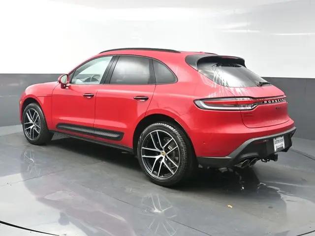 2025 Porsche Macan Macan