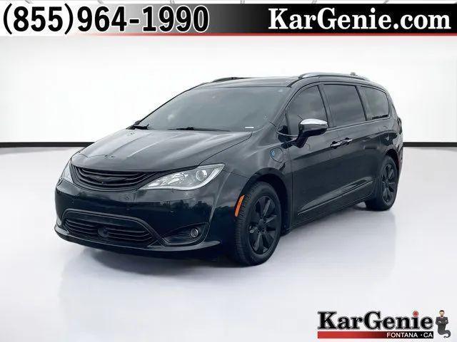 2018 Chrysler Pacifica Hybrid Limited for sale in Fontana, CA