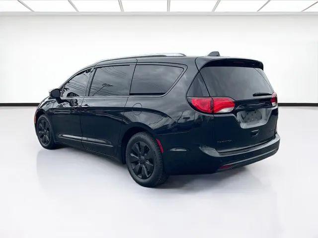 2018 Chrysler Pacifica Hybrid Limited