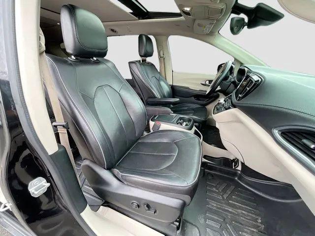 2018 Chrysler Pacifica Hybrid Limited