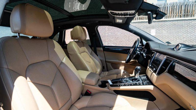 2017 Porsche Macan Base