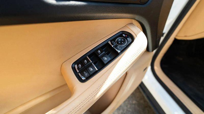 2017 Porsche Macan Base