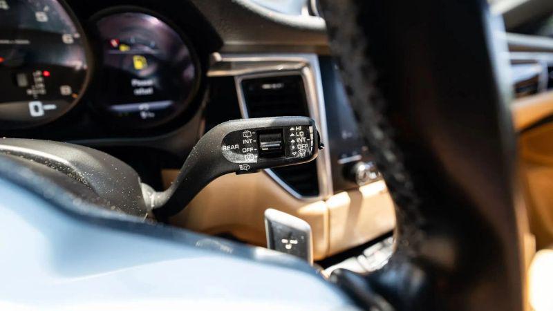 2017 Porsche Macan Base
